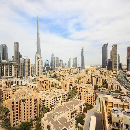 Stylish 2Br In Bellevue Pool, Gym & Burj Views Apartment Dubai Exterior photo
