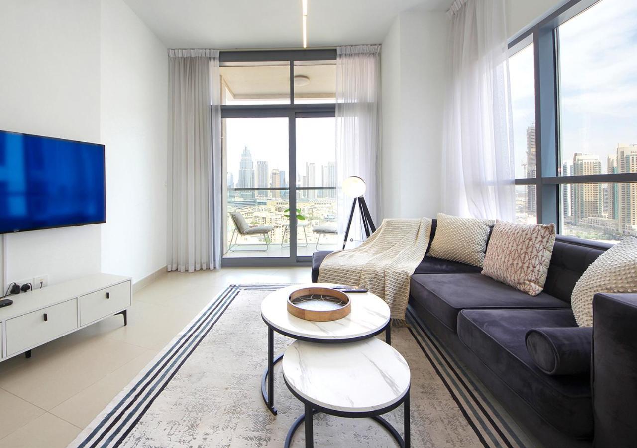 Stylish 2Br In Bellevue Pool, Gym & Burj Views Apartment Dubai Exterior photo