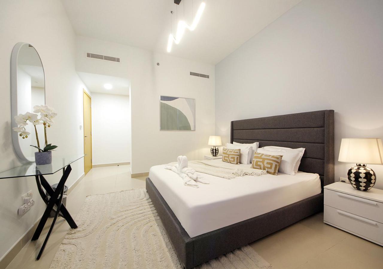 Stylish 2Br In Bellevue Pool, Gym & Burj Views Apartment Dubai Exterior photo