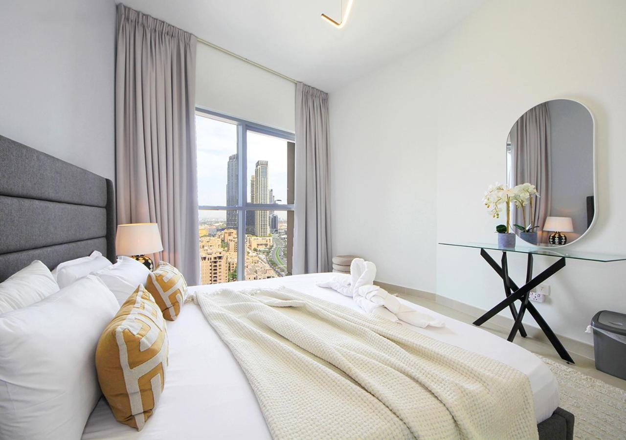 Stylish 2Br In Bellevue Pool, Gym & Burj Views Apartment Dubai Exterior photo